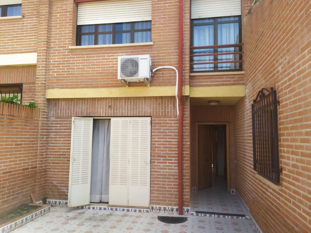 Habitacion Privada Familiar Toledo Exteriör bild